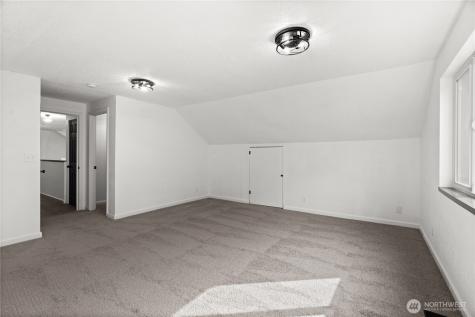 3333 Creek View Court SE Port Orchard WA 98366