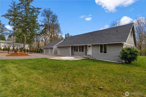 3333 Creek View Court SE Port Orchard WA 98366