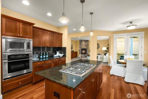 18638 92nd Avenue NE Bothell WA 98011