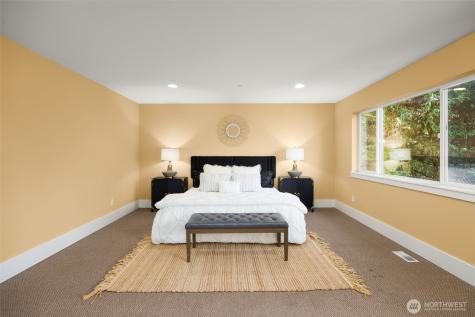 18638 92nd Avenue NE Bothell WA 98011