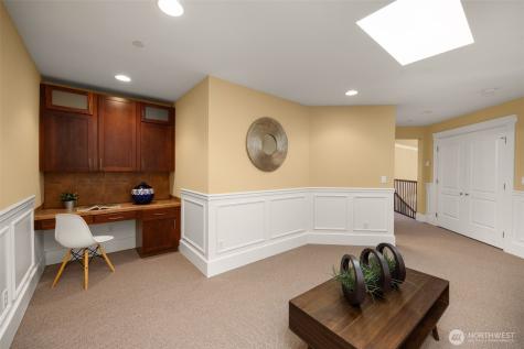 18638 92nd Avenue NE Bothell WA 98011