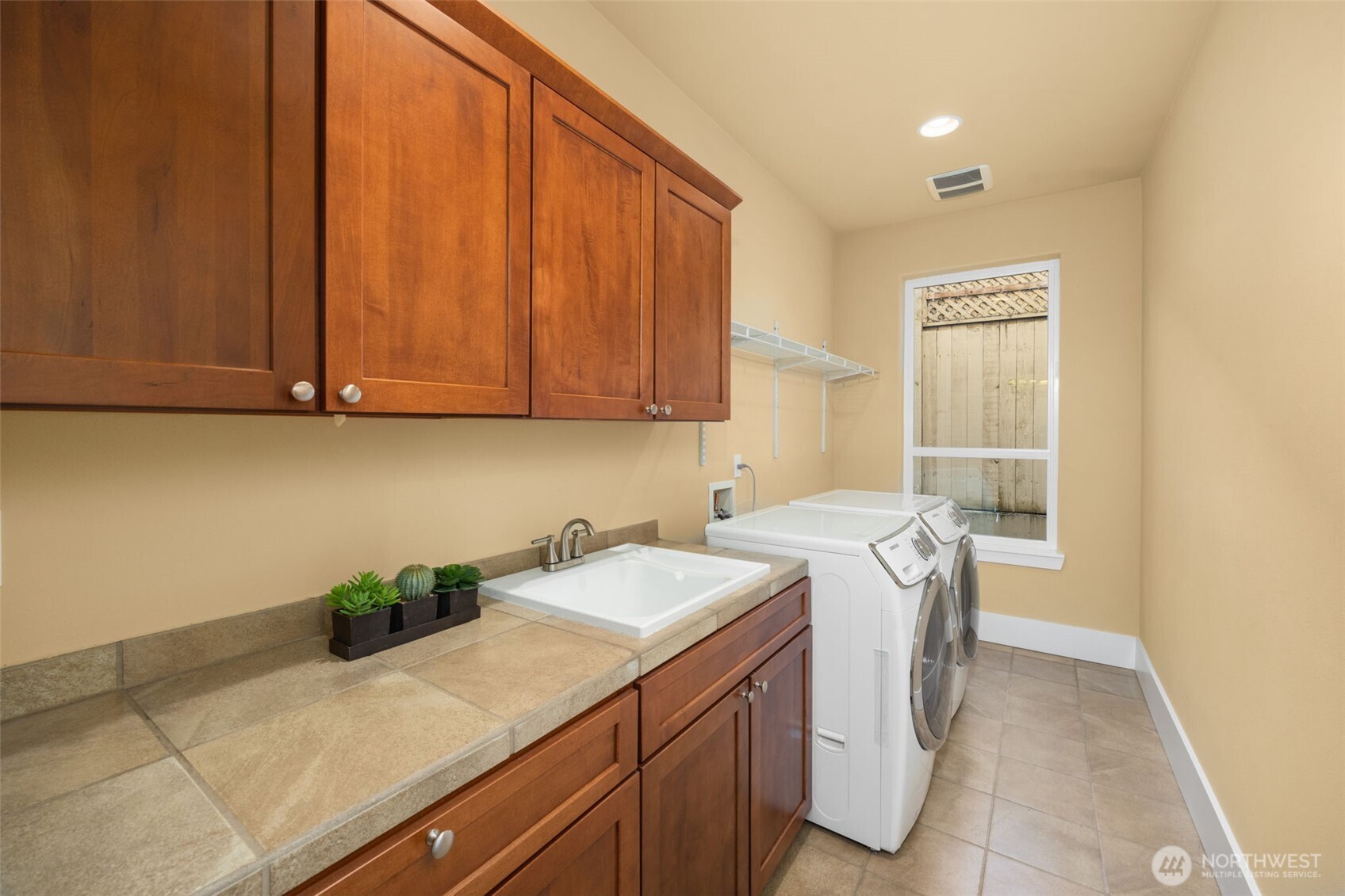 18638 92nd Avenue NE Bothell WA 98011