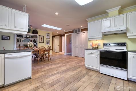 245 Shady Glen Avenue Point Roberts WA 98281