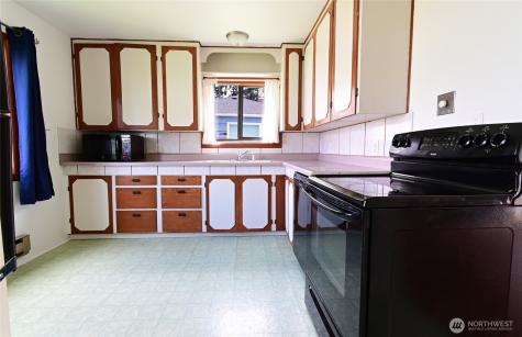515 115th Street S Tacoma WA 98444