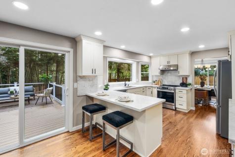 904 187th Place SW Lynnwood WA 98036