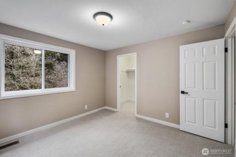 904 187th Place SW Lynnwood WA 98036