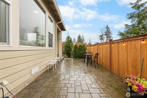 22701 SE 237th Place Maple Valley WA 98038