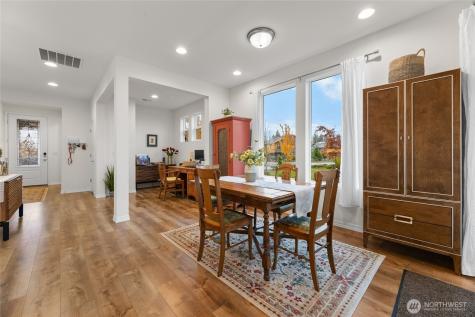 22701 SE 237th Place Maple Valley WA 98038