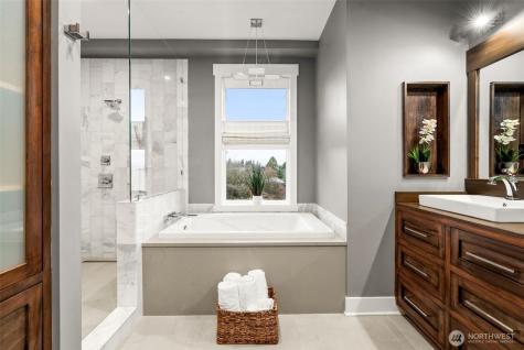 11642 Roseberg Avenue S Burien WA 98168