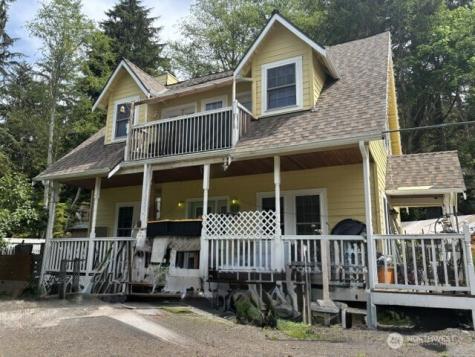 143 Johnson Lane Oak Harbor WA 98277