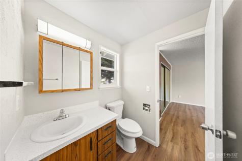 6834 S Huson Street Tacoma WA 98409