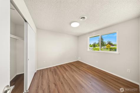 6834 S Huson Street Tacoma WA 98409