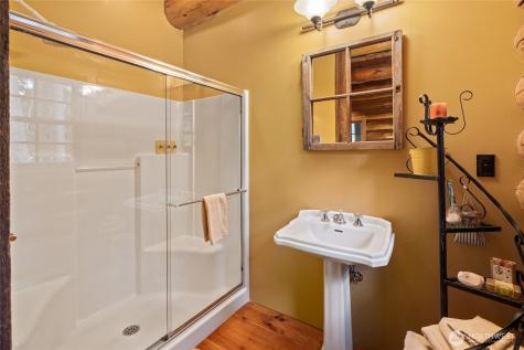 16341 Salmon La Sac Road Ronald WA 98940