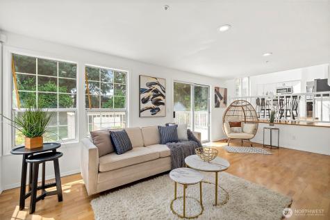 9219 S 237th Place Kent WA 98031