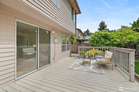 9219 S 237th Place Kent WA 98031