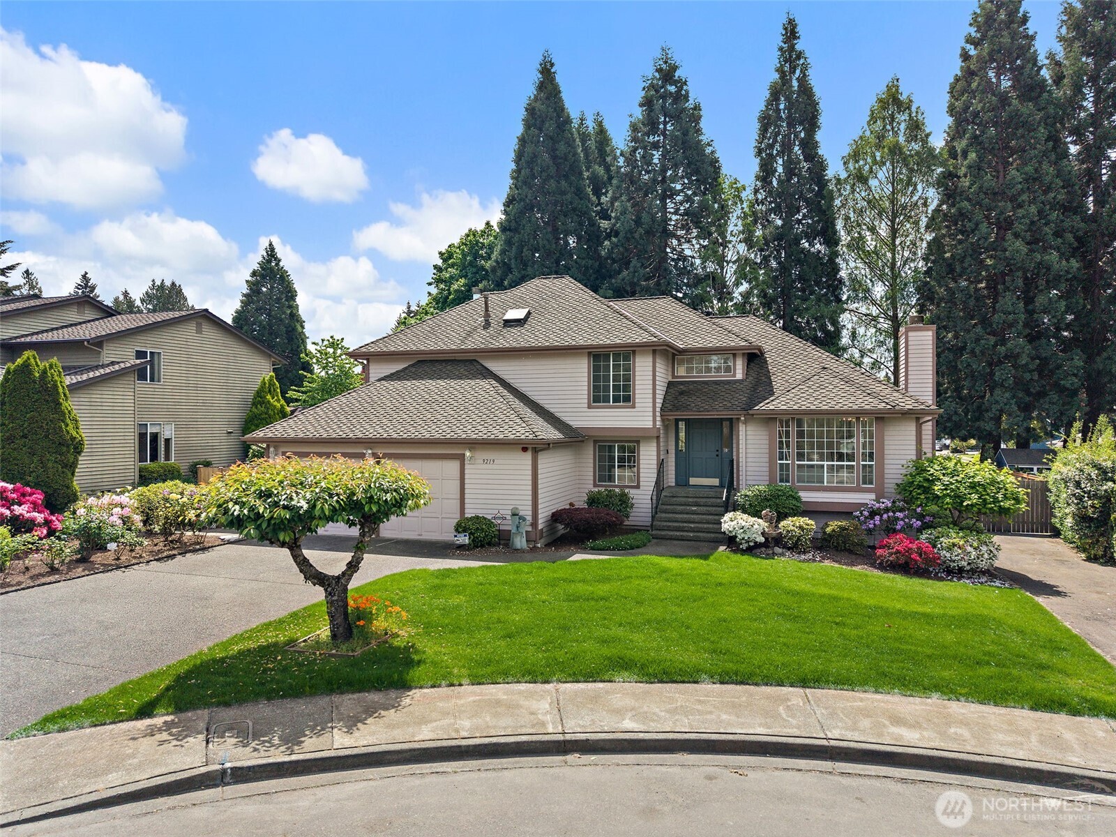 9219 S 237th Place Kent WA 98031