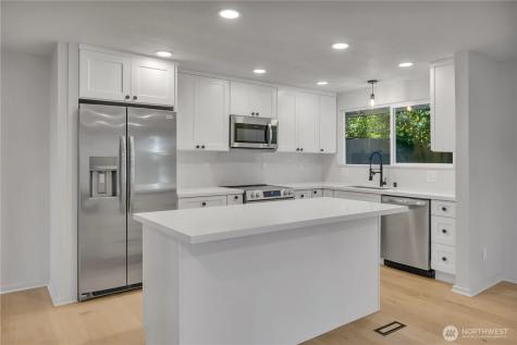 1122 E Filbert Street Kent WA 98030