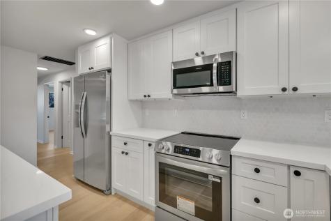 1122 E Filbert Street Kent WA 98030