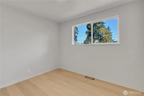 1122 E Filbert Street Kent WA 98030