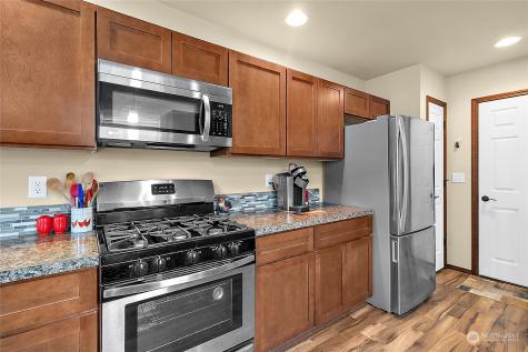 276 N Edith Street Buckley WA 98321