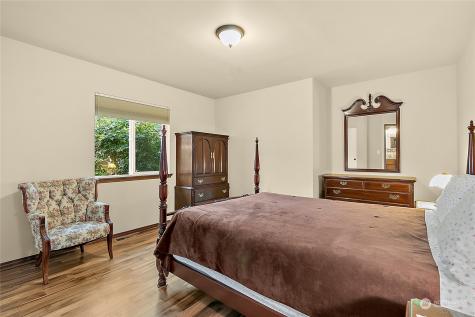 276 N Edith Street Buckley WA 98321