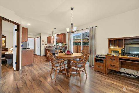 276 N Edith Street Buckley WA 98321