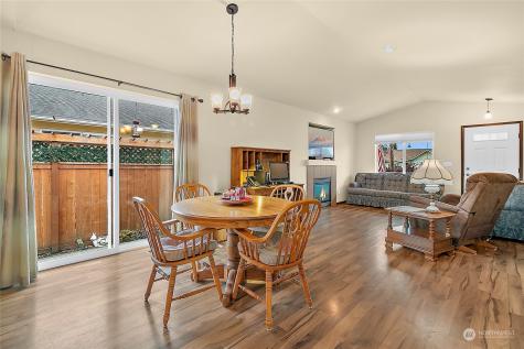 276 N Edith Street Buckley WA 98321
