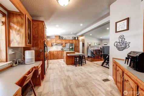 14024 84th Street NE Lake Stevens WA 98258