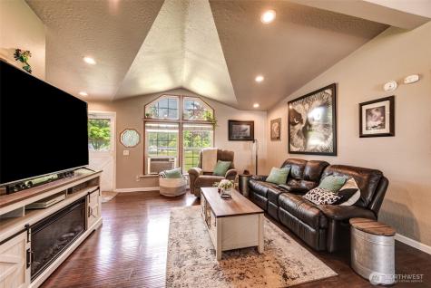 14024 84th Street NE Lake Stevens WA 98258