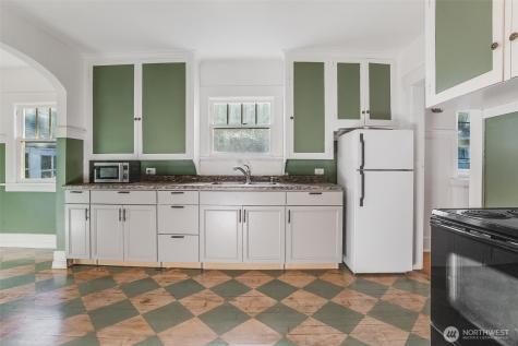 1218 S 4th Street Tacoma WA 98405
