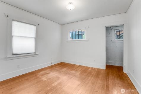 1218 S 4th Street Tacoma WA 98405