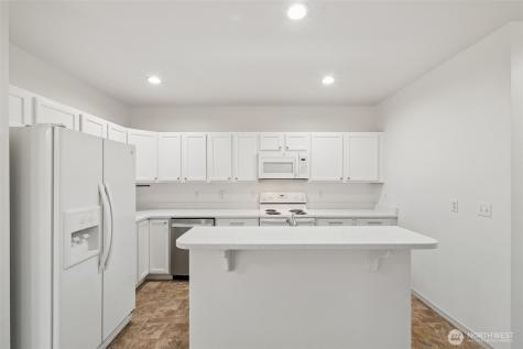 8708 132nd Street E Puyallup WA 98373