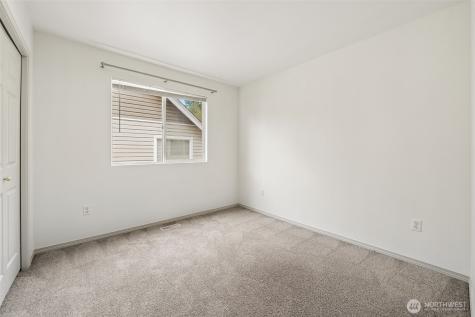 8708 132nd Street E Puyallup WA 98373