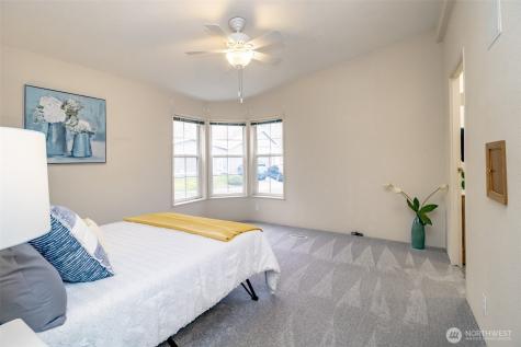 15208 124th Avenue Ct E Puyallup WA 98374