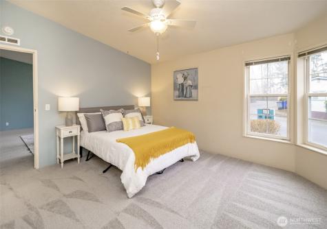 15208 124th Avenue Ct E Puyallup WA 98374