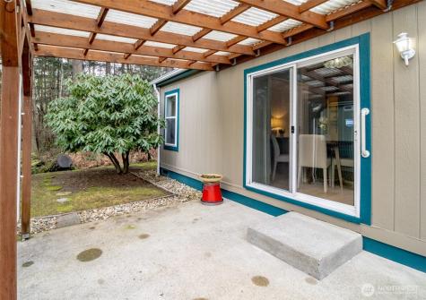15208 124th Avenue Ct E Puyallup WA 98374