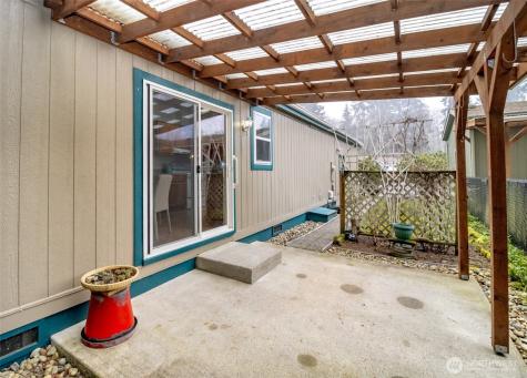 15208 124th Avenue Ct E Puyallup WA 98374
