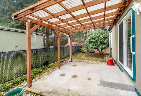 15208 124th Avenue Ct E Puyallup WA 98374