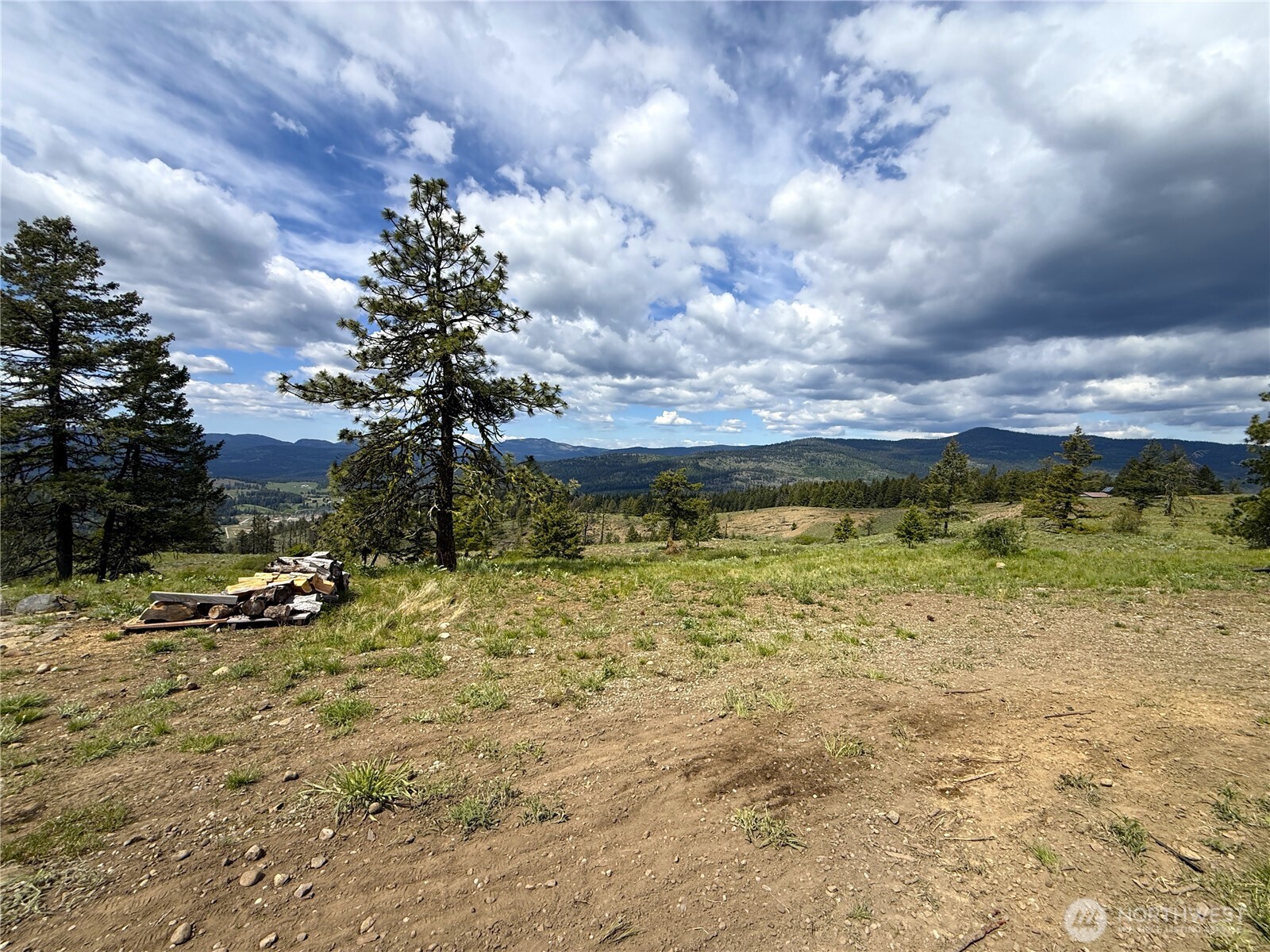19 Union Ridge Spur Road Republic WA 99166