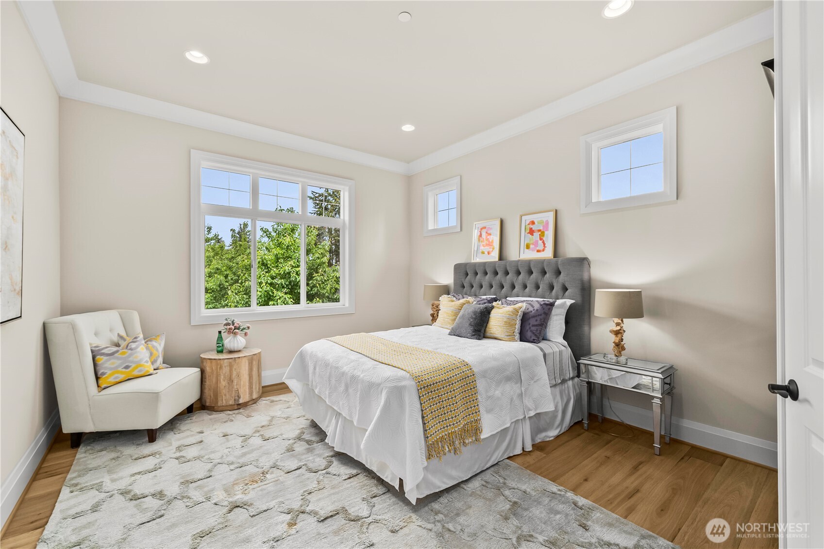 10223 NE 22nd Place Bellevue WA 98004