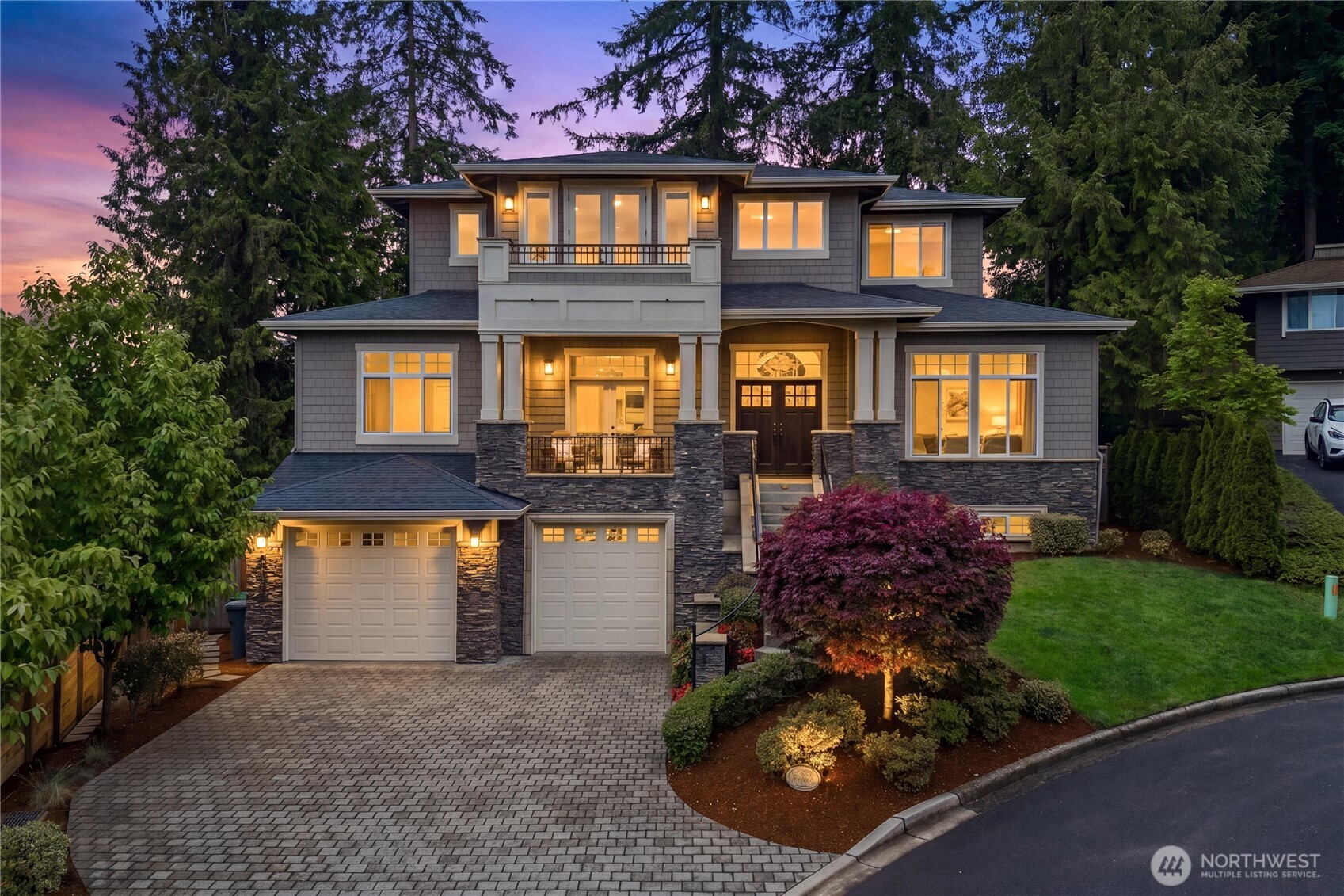 10223 NE 22nd Place Bellevue WA 98004