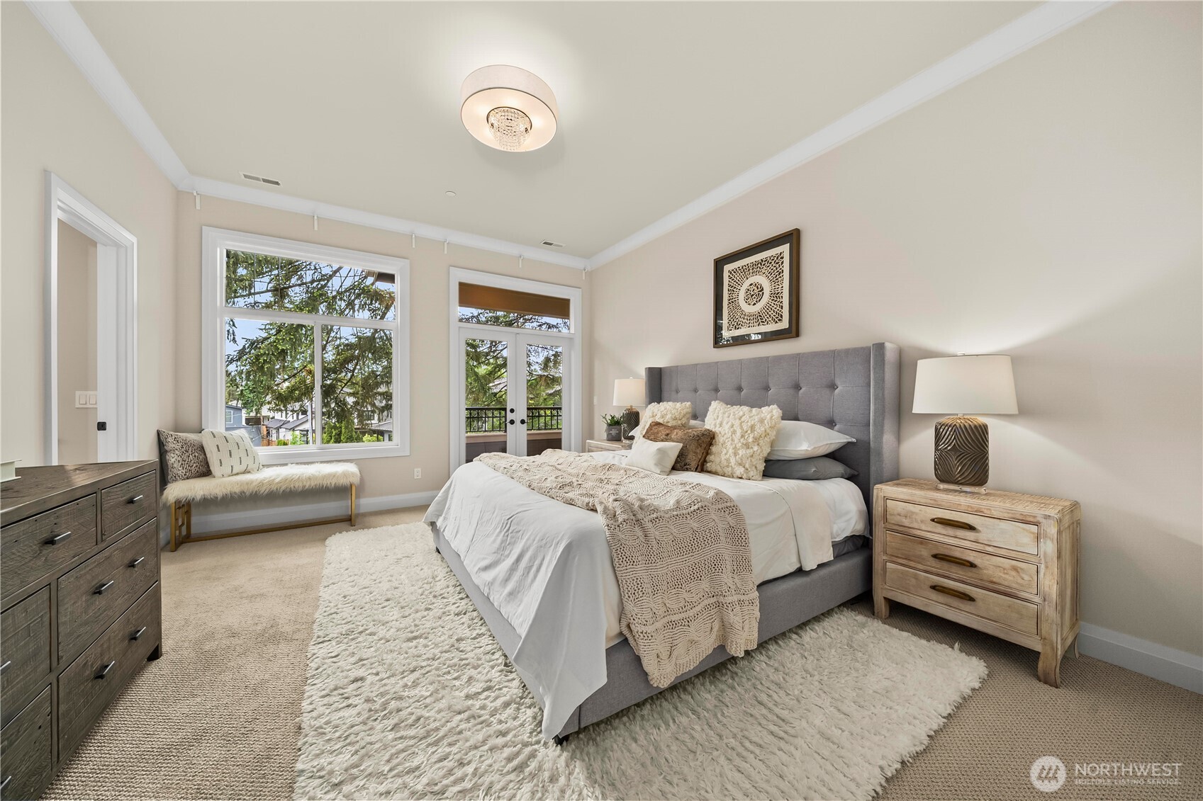 10223 NE 22nd Place Bellevue WA 98004