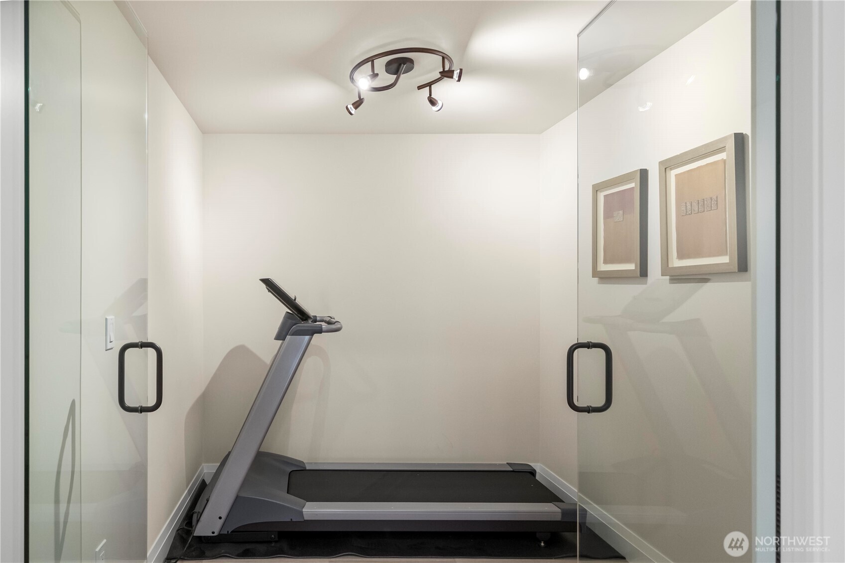 10223 NE 22nd Place Bellevue WA 98004