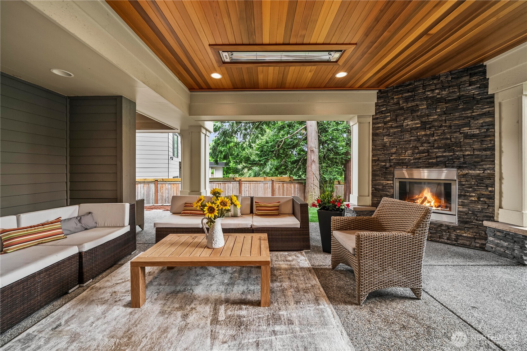 10223 NE 22nd Place Bellevue WA 98004