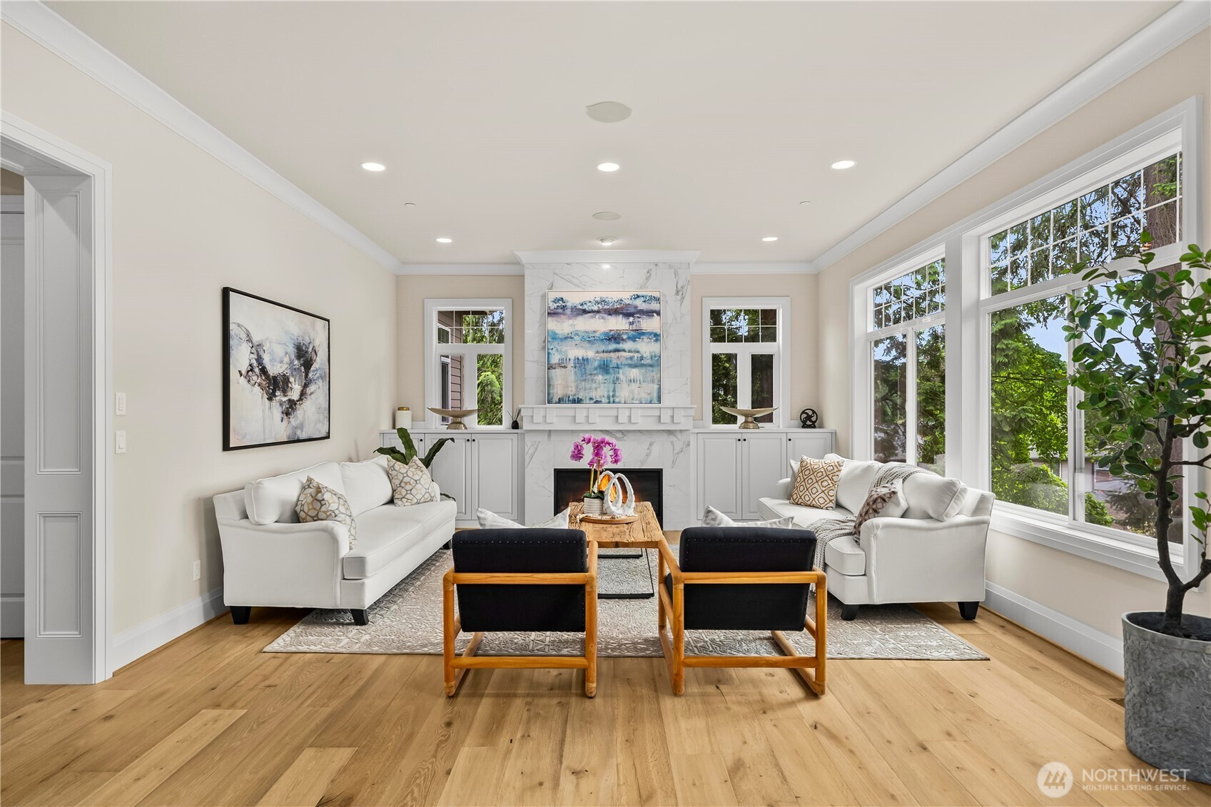 10223 NE 22nd Place Bellevue WA 98004