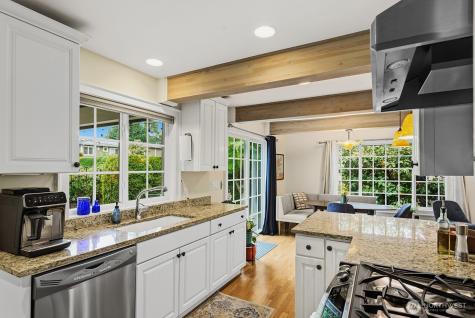 11225 NE 53rd Street Kirkland WA 98033