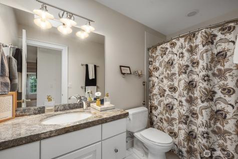 11225 NE 53rd Street Kirkland WA 98033