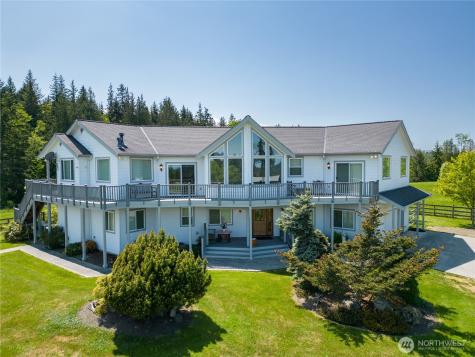 137 Bravo Road Port Angeles WA 98362