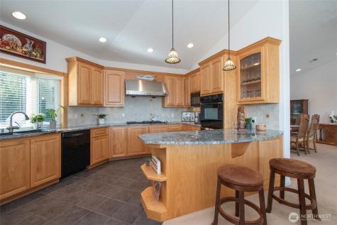 137 Bravo Road Port Angeles WA 98362