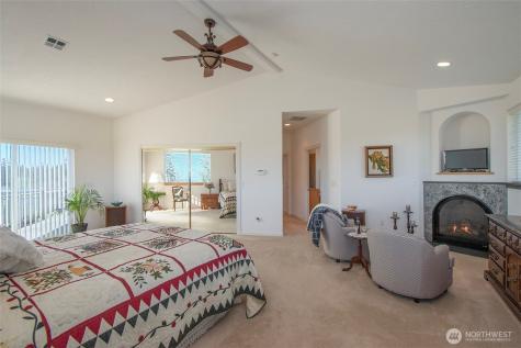 137 Bravo Road Port Angeles WA 98362